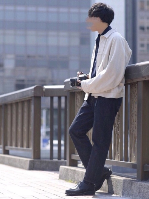 にっしーのジャケット、アウターを使ったシンプルなコーディネート