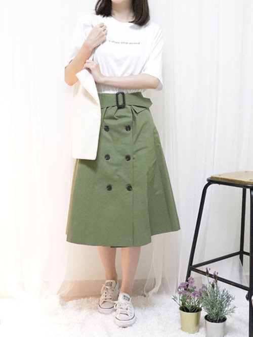 アメノチハレのTシャツ、ロングスカートを使ったコーディネート