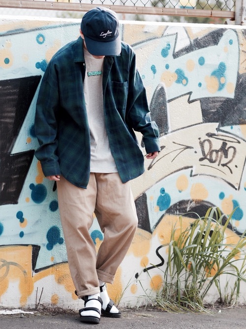 yuumaのTシャツ、キャップをつかったコーディーネート