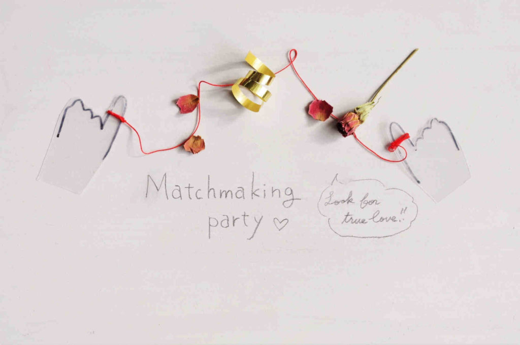 マッチングパーティーと書かれたホワイトボード
