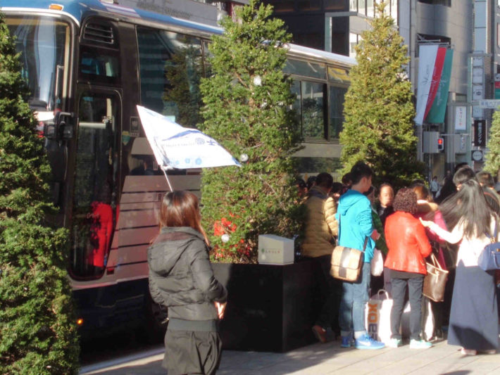 婚活バスツアー、添乗員さんとツアー客